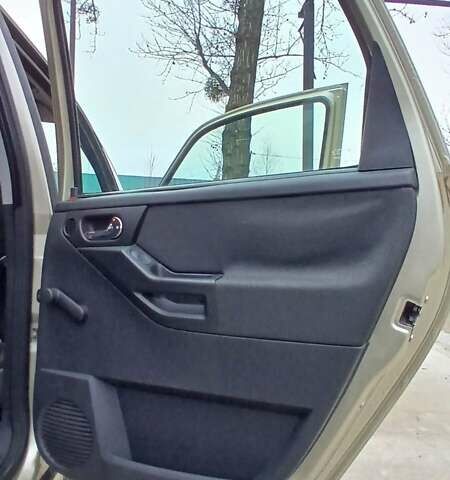 Бежевый Опель Мерива, объемом двигателя 1.6 л и пробегом 206 тыс. км за 4350 $, фото 27 на Automoto.ua