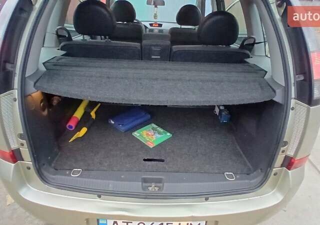 Бежевый Опель Мерива, объемом двигателя 1.6 л и пробегом 206 тыс. км за 4350 $, фото 30 на Automoto.ua