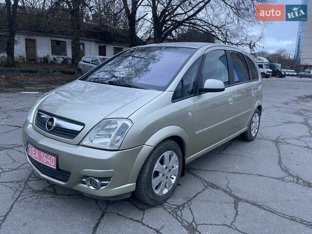 Бежевый Опель Мерива, объемом двигателя 1.6 л и пробегом 163 тыс. км за 4690 $, фото 1 на Automoto.ua