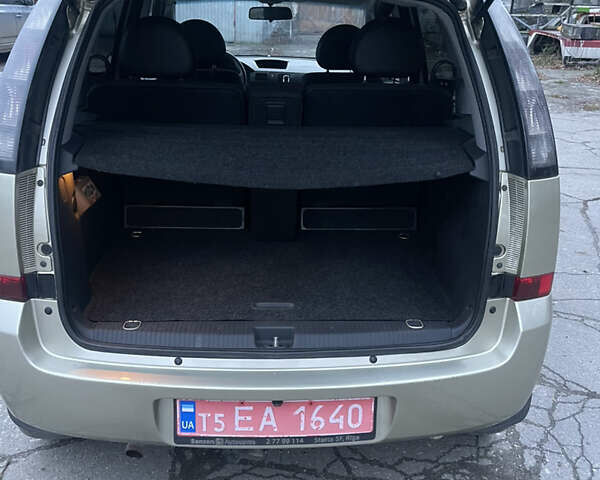 Бежевый Опель Мерива, объемом двигателя 1.6 л и пробегом 163 тыс. км за 4690 $, фото 13 на Automoto.ua