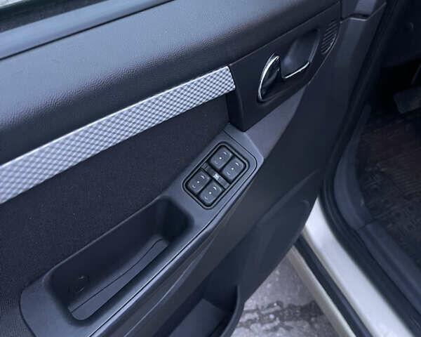 Бежевый Опель Мерива, объемом двигателя 0 л и пробегом 164 тыс. км за 4580 $, фото 11 на Automoto.ua