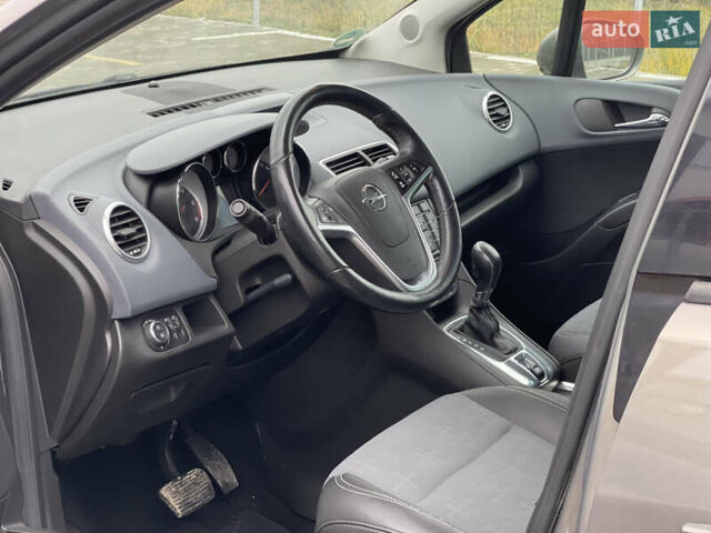 Бежевый Опель Мерива, объемом двигателя 1.69 л и пробегом 207 тыс. км за 7350 $, фото 32 на Automoto.ua