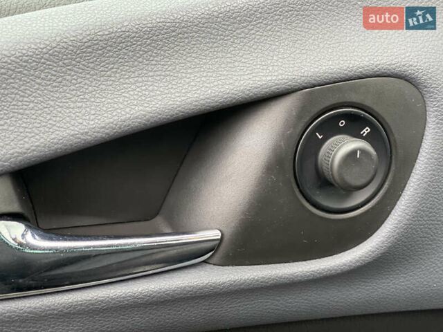 Бежевый Опель Мерива, объемом двигателя 1.69 л и пробегом 207 тыс. км за 7350 $, фото 20 на Automoto.ua