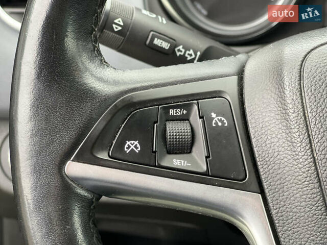 Бежевый Опель Мерива, объемом двигателя 1.69 л и пробегом 207 тыс. км за 7350 $, фото 23 на Automoto.ua