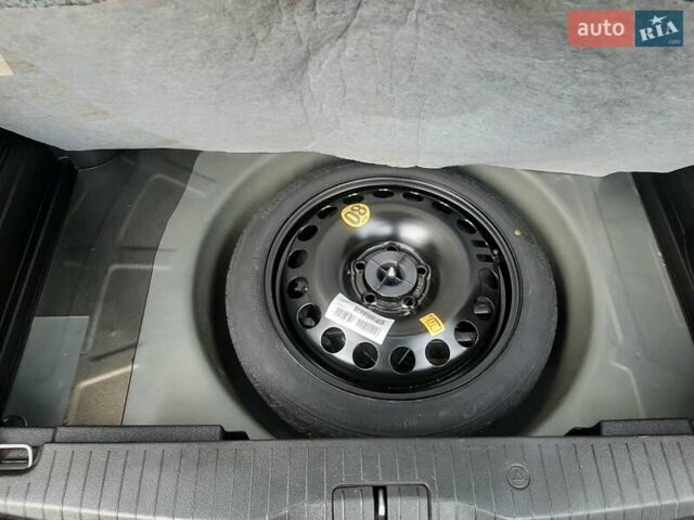 Опель Мерива 2014 в Ровно на Automoto.ua Бежевый Опель Мерива, объемом двигателя 1.4 л и пробегом 197 тыс. км за 9600 $, фото 25 на Automoto.ua