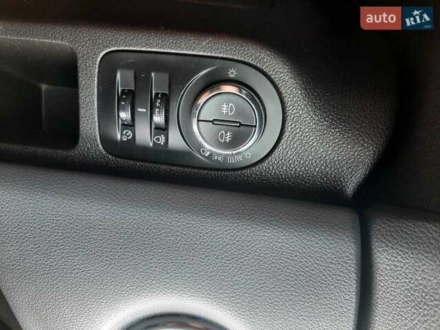 Опель Мерива 2014 в Ровно на Automoto.ua Бежевый Опель Мерива, объемом двигателя 1.4 л и пробегом 197 тыс. км за 9600 $, фото 18 на Automoto.ua