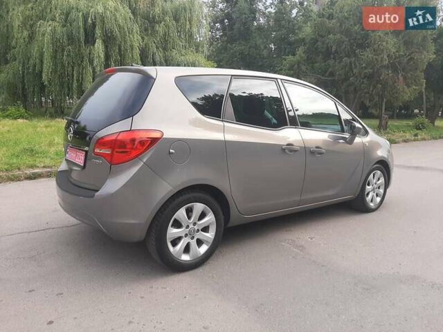 Опель Мерива 2014 в Ровно на Automoto.ua Бежевый Опель Мерива, объемом двигателя 1.4 л и пробегом 197 тыс. км за 9600 $, фото 6 на Automoto.ua