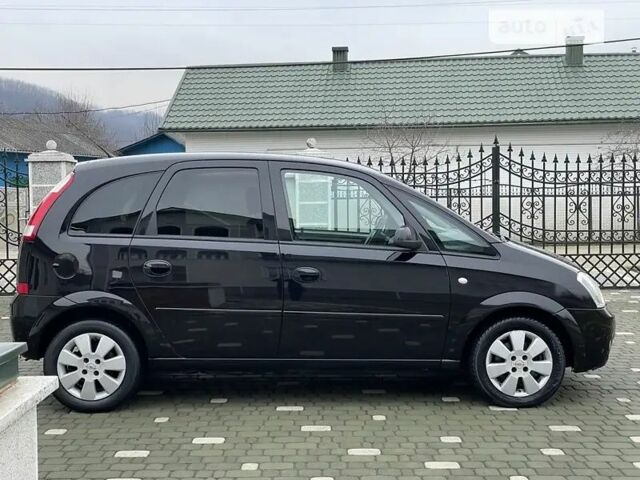 Чорний Опель Меріва, об'ємом двигуна 1.8 л та пробігом 212 тис. км за 4400 $, фото 1 на Automoto.ua