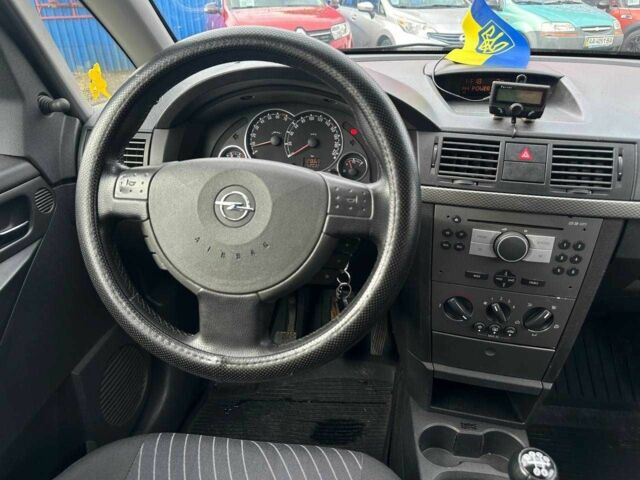 Опель Мерива 2006 в Киеве на Automoto.ua Черный Опель Мерива, объемом двигателя 0 л и пробегом 262 тыс. км за 5290 $, фото 13 на Automoto.ua