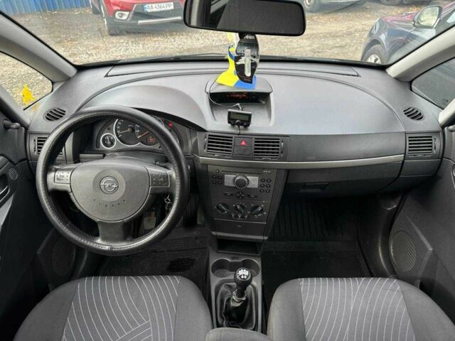 Опель Мерива 2006 в Киеве на Automoto.ua Черный Опель Мерива, объемом двигателя 0 л и пробегом 262 тыс. км за 5290 $, фото 12 на Automoto.ua