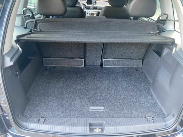 Черный Опель Мерива, объемом двигателя 1.8 л и пробегом 260 тыс. км за 5800 $, фото 22 на Automoto.ua