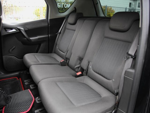 Черный Опель Мерива, объемом двигателя 1.4 л и пробегом 233 тыс. км за 5600 $, фото 7 на Automoto.ua