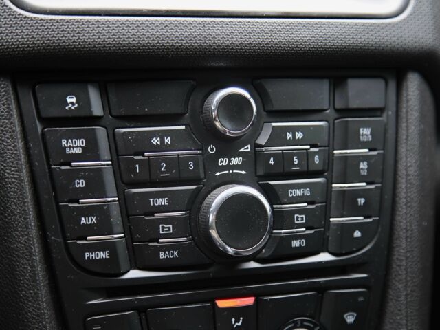 Черный Опель Мерива, объемом двигателя 1.4 л и пробегом 233 тыс. км за 5600 $, фото 17 на Automoto.ua