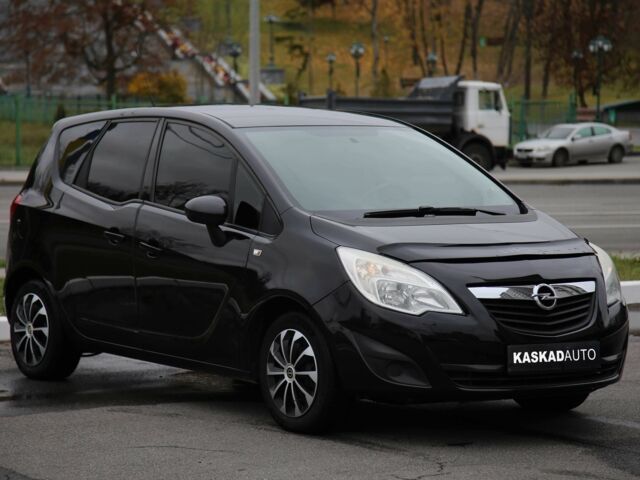 Черный Опель Мерива, объемом двигателя 1.4 л и пробегом 233 тыс. км за 5600 $, фото 2 на Automoto.ua