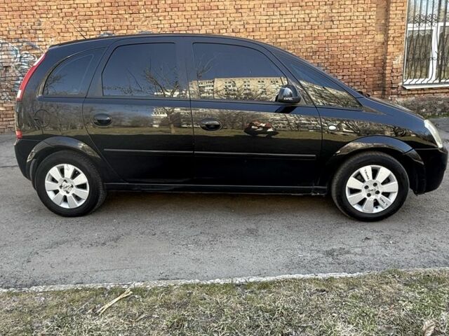 Чорний Опель Меріва, об'ємом двигуна 1.6 л та пробігом 182 тис. км за 4750 $, фото 6 на Automoto.ua