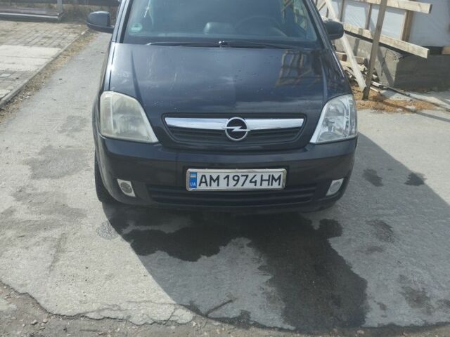 Черный Опель Мерива, объемом двигателя 1.4 л и пробегом 270 тыс. км за 4100 $, фото 2 на Automoto.ua