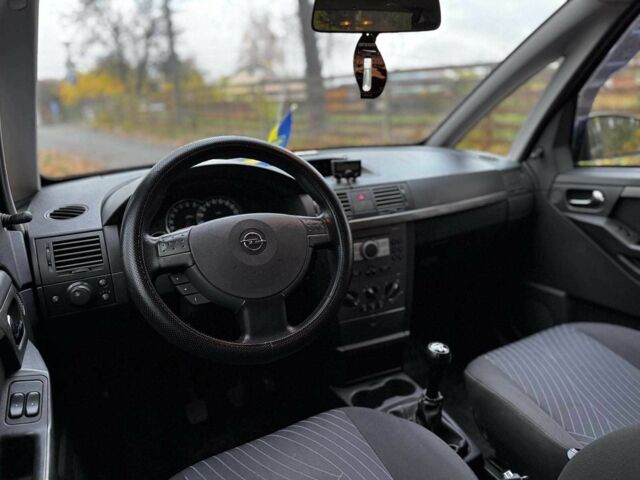 Черный Опель Мерива, объемом двигателя 1.6 л и пробегом 262 тыс. км за 4740 $, фото 20 на Automoto.ua