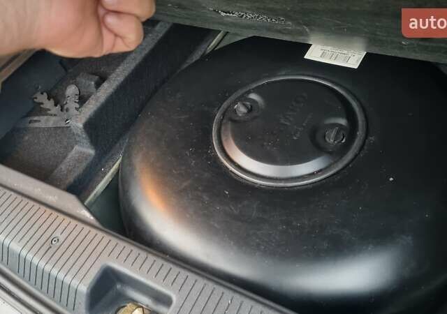 Черный Опель Мерива, объемом двигателя 1.6 л и пробегом 212 тыс. км за 4900 $, фото 18 на Automoto.ua