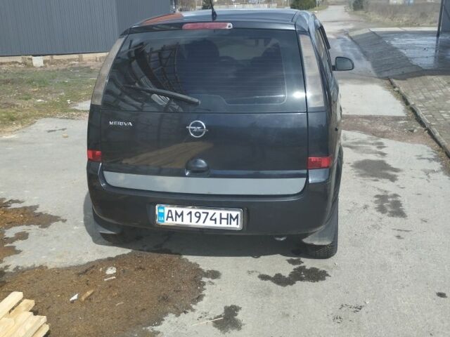 Черный Опель Мерива, объемом двигателя 1.4 л и пробегом 270 тыс. км за 4100 $, фото 3 на Automoto.ua