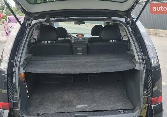 Черный Опель Мерива, объемом двигателя 1.6 л и пробегом 212 тыс. км за 4900 $, фото 17 на Automoto.ua