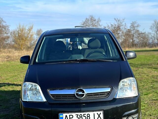Чорний Опель Меріва, об'ємом двигуна 1.4 л та пробігом 210 тис. км за 3000 $, фото 4 на Automoto.ua