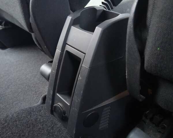 Черный Опель Мерива, объемом двигателя 1.6 л и пробегом 177 тыс. км за 4899 $, фото 34 на Automoto.ua