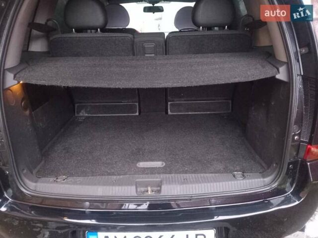 Черный Опель Мерива, объемом двигателя 1.6 л и пробегом 145 тыс. км за 3850 $, фото 18 на Automoto.ua