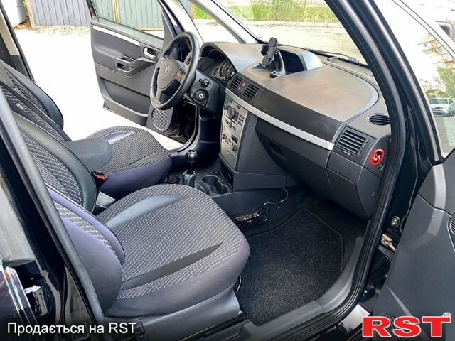 Чорний Опель Меріва, об'ємом двигуна 1.8 л та пробігом 260 тис. км за 5800 $, фото 10 на Automoto.ua