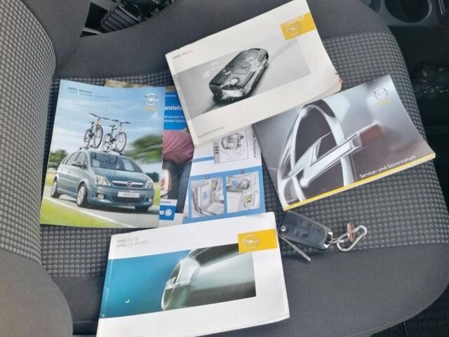 Чорний Опель Меріва, об'ємом двигуна 1.4 л та пробігом 139 тис. км за 5500 $, фото 4 на Automoto.ua