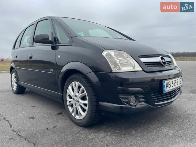 Черный Опель Мерива, объемом двигателя 1.6 л и пробегом 215 тыс. км за 4700 $, фото 10 на Automoto.ua