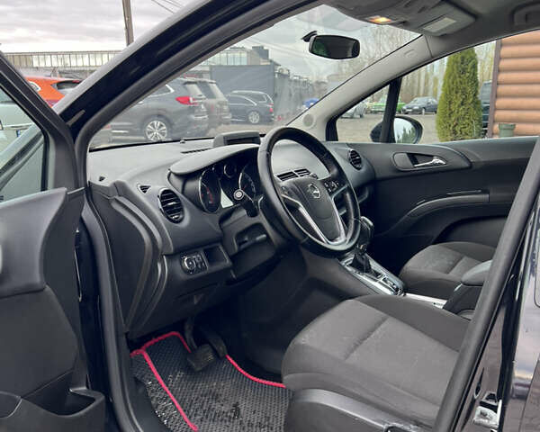 Черный Опель Мерива, объемом двигателя 1.69 л и пробегом 235 тыс. км за 7700 $, фото 10 на Automoto.ua