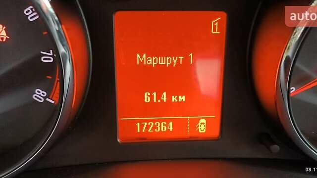 Черный Опель Мерива, объемом двигателя 1.36 л и пробегом 172 тыс. км за 7500 $, фото 3 на Automoto.ua