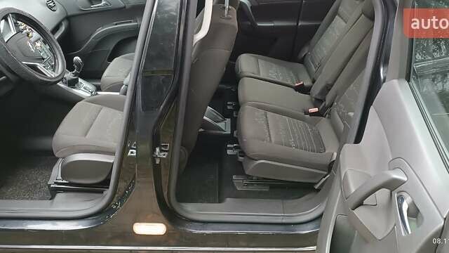 Черный Опель Мерива, объемом двигателя 1.36 л и пробегом 172 тыс. км за 7500 $, фото 16 на Automoto.ua