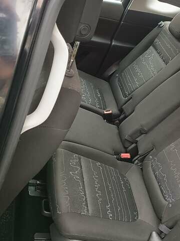 Черный Опель Мерива, объемом двигателя 1.36 л и пробегом 172 тыс. км за 7500 $, фото 17 на Automoto.ua