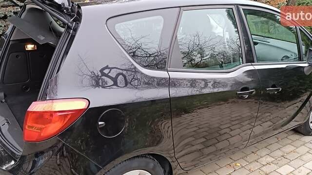 Черный Опель Мерива, объемом двигателя 1.36 л и пробегом 172 тыс. км за 7500 $, фото 10 на Automoto.ua