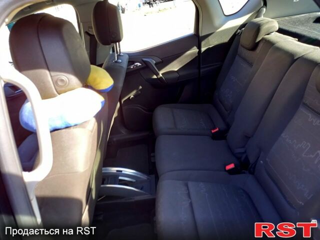 Чорний Опель Меріва, об'ємом двигуна 1.4 л та пробігом 145 тис. км за 7500 $, фото 4 на Automoto.ua