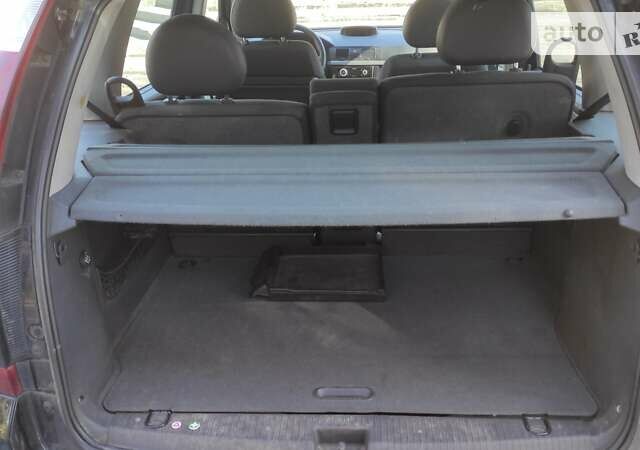 Черный Опель Мерива, объемом двигателя 1.6 л и пробегом 230 тыс. км за 3999 $, фото 30 на Automoto.ua