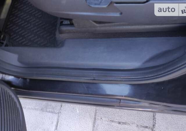 Черный Опель Мерива, объемом двигателя 1.6 л и пробегом 230 тыс. км за 3999 $, фото 29 на Automoto.ua