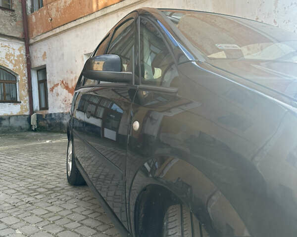Чорний Опель Меріва, об'ємом двигуна 1.69 л та пробігом 274 тис. км за 3700 $, фото 3 на Automoto.ua