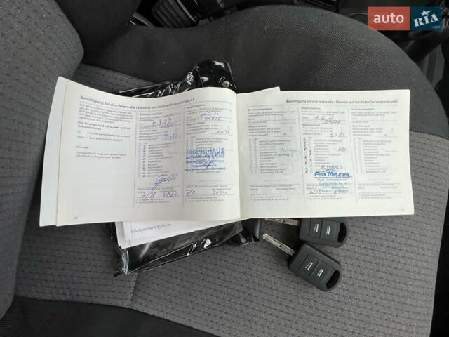 Черный Опель Мерива, объемом двигателя 1.4 л и пробегом 153 тыс. км за 4433 $, фото 30 на Automoto.ua