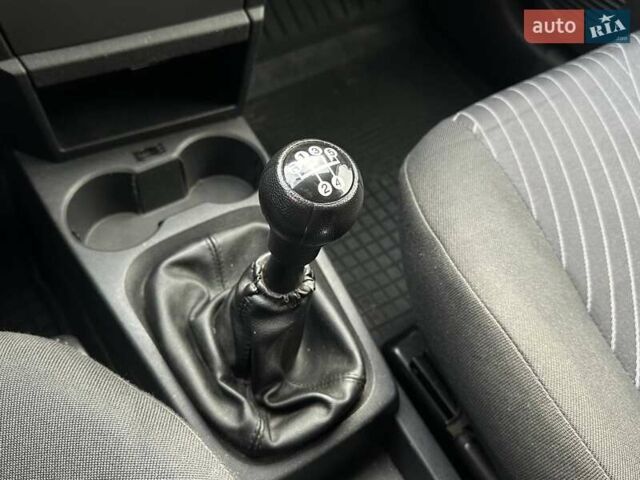 Опель Мерива 2006 в Киеве на Automoto.ua Черный Опель Мерива, объемом двигателя 1.6 л и пробегом 262 тыс. км за 5290 $, фото 23 на Automoto.ua