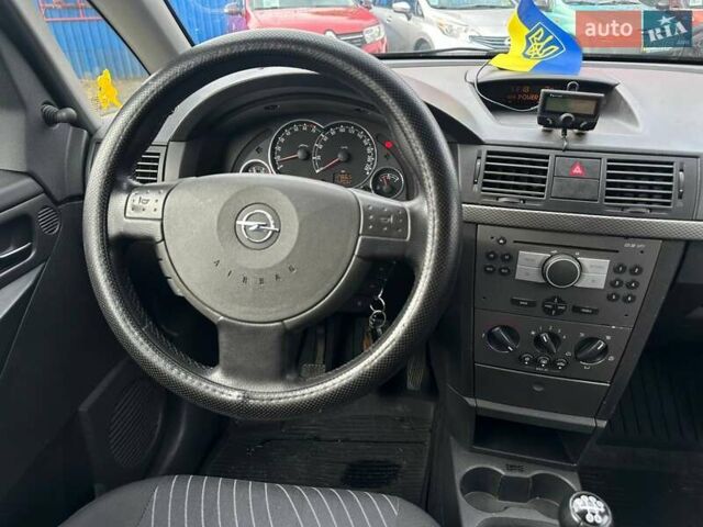 Опель Мерива 2006 в Киеве на Automoto.ua Черный Опель Мерива, объемом двигателя 1.6 л и пробегом 262 тыс. км за 5290 $, фото 13 на Automoto.ua