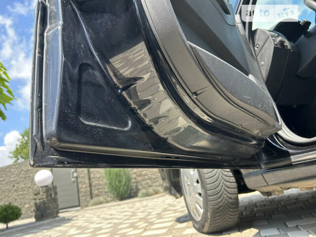 Опель Меріва 2006 у Полтаві на Automoto.ua Чорний Опель Меріва, об'ємом двигуна 1.6 л та пробігом 201 тис. км за 4999 $, фото 77 на Automoto.ua