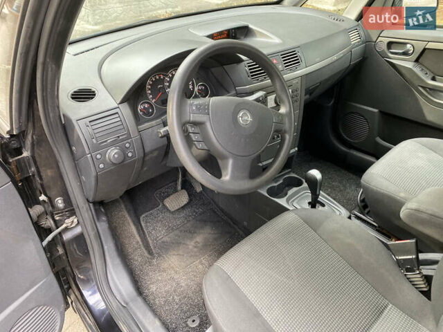 Чорний Опель Меріва, об'ємом двигуна 1.6 л та пробігом 251 тис. км за 5900 $, фото 16 на Automoto.ua