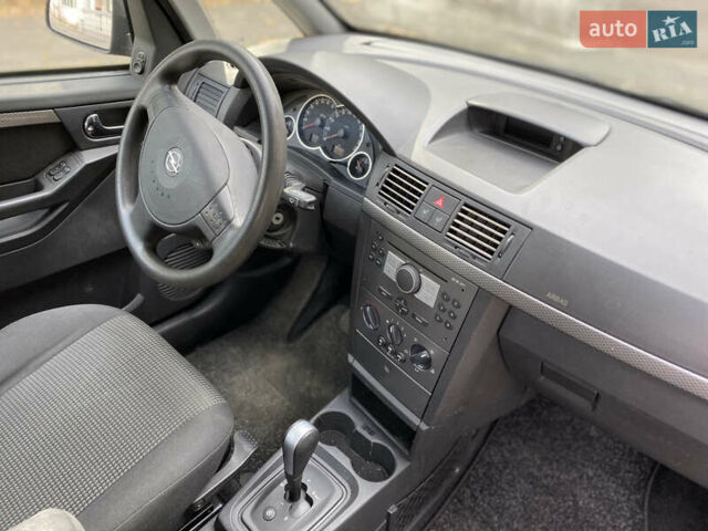 Чорний Опель Меріва, об'ємом двигуна 1.6 л та пробігом 251 тис. км за 5900 $, фото 24 на Automoto.ua