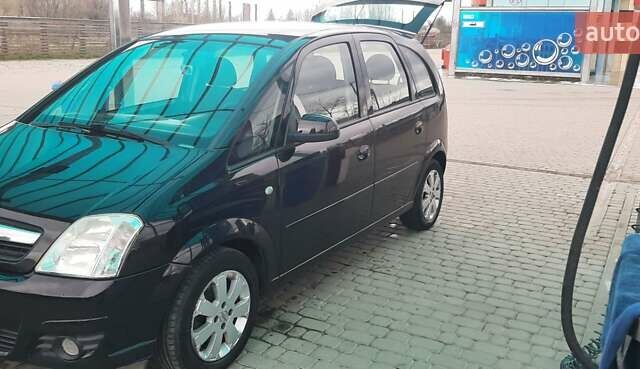 Чорний Опель Меріва, об'ємом двигуна 1.6 л та пробігом 217 тис. км за 4950 $, фото 10 на Automoto.ua