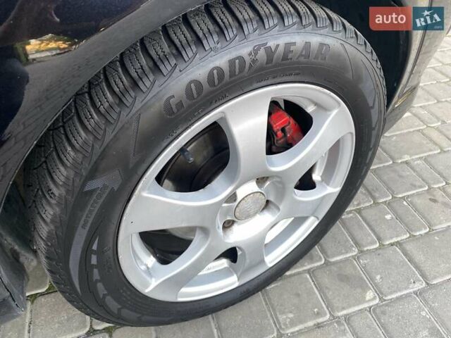 Черный Опель Мерива, объемом двигателя 1.8 л и пробегом 260 тыс. км за 5800 $, фото 29 на Automoto.ua