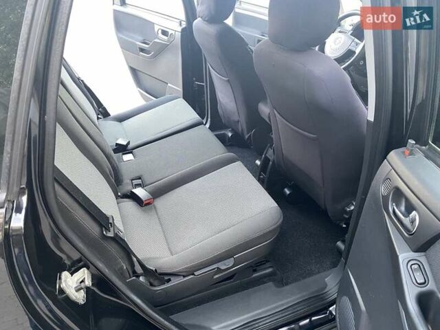 Черный Опель Мерива, объемом двигателя 1.8 л и пробегом 260 тыс. км за 5800 $, фото 24 на Automoto.ua