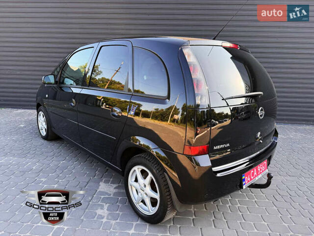 Черный Опель Мерива, объемом двигателя 1.6 л и пробегом 205 тыс. км за 6500 $, фото 3 на Automoto.ua