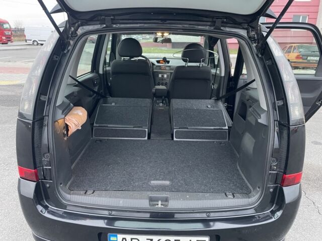 Чорний Опель Меріва, об'ємом двигуна 1.6 л та пробігом 214 тис. км за 4900 $, фото 14 на Automoto.ua